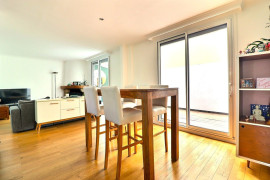 
                                                                                        Vente
                                                                                         Maison quartier pavillonnaire - 90m²