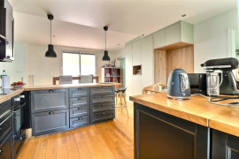 
                                                                                        Vente
                                                                                         Maison quartier pavillonnaire - 90m²