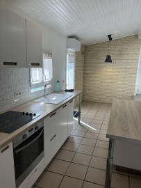 
                                                                                        Location
                                                                                         Maison – quartier piscine - idéal famille