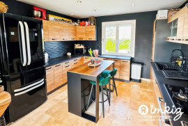 
                                                                                        Vente
                                                                                         Maison rénovée 3 chambres avec jardin et terrasse