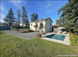 
                                                                                        Vente
                                                                                         Maison rénovée - 5 chambres - Grézieu-la-Varenne