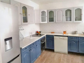 
                                                                                        Location
                                                                                         Maison rénovée, colocation pour 4 étudiants