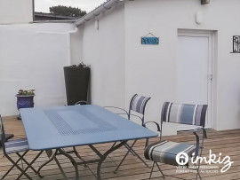 
                                                                                        Vente
                                                                                         Maison renovée en 2024, proche commerces, port