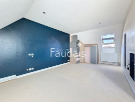 
                                                                                        Vente
                                                                                         Maison Saint-Gilles volumes généreux 189 m2 