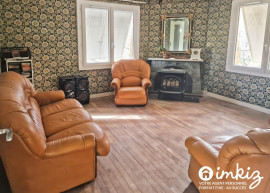 Vente
Maison située sur hauteur avec grand terrasse