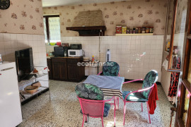 Vente
Maison spacieuse avec grand terrain à Artas