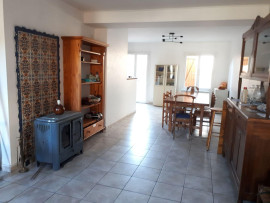 
                                                                                        Location
                                                                                         Maison spacieuse, rénovée