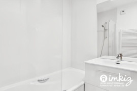
                                                                                        Vente
                                                                                         maison sur le toit – Terrasse 76,5 m² – Jacuzzi
