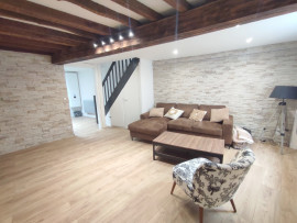 Location
Maison T2 meublé toit terrasse St Leu 765€/CC mois
