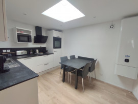 Location
Maison T2 meublé toit terrasse St Leu 765€/CC mois