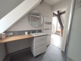 Location
Maison T2 meublé toit terrasse St Leu 765€/CC mois