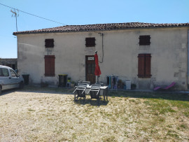 
                                                                                        Vente
                                                                                         Maison T2 Occupe General 12559 à Pérignac