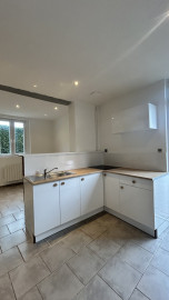 
                                                                                        Location
                                                                                         Maison T3 à louer