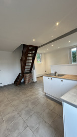 
                                                                                        Location
                                                                                         Maison T3 à louer