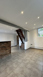 
                                                                                        Location
                                                                                         Maison T3 à louer