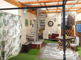 
                                                                                        Vente
                                                                                         Maison T3 + dépendance, terrasse et jardin.