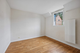 
                                                                                        Vente
                                                                                         MAISON T4