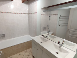 
                                                                                        Location
                                                                                         Maison T4 89m² à Quinsac