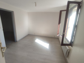 
                                                                                        Vente
                                                                                         Maison T4 Libre à Branne