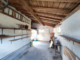 Location
Maison T5 / 92.5 m² / Créon / Nu