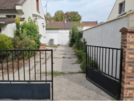 
                                                                                        Location
                                                                                         Maison T5 avec 4 chambres à Sevran