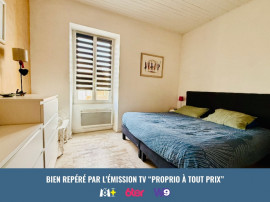 
                                                                                        Vente
                                                                                         MAISON - VUE LOIRE - 3 CHAMBRES - GARAGE - COURS