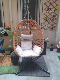 
                                                                                        Location
                                                                                         Maisonnette au cœur du Quartier latin.