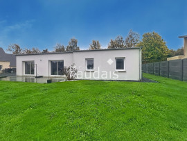 
                                                                                        Vente
                                                                                         MARIGNY - PROCHE DU BOURG