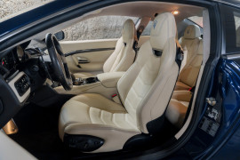 
                                                                                        Voiture
                                                                                         Maserati GranTurismo Sport