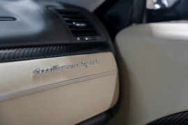 
                                                                                        Voiture
                                                                                         Maserati GranTurismo Sport