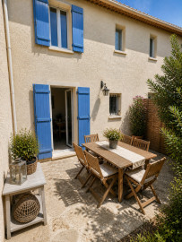 
                                                                                        Vente
                                                                                         Mazet 3 pièces 44 m2 avec 2 terrasses La Londe Les Maures