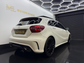 
                                                                                        Voiture
                                                                                         Mercedes-Benz A Class 2.1 A220d AMG Line (Premium Plus) 7G-DCT Euro 6 (s/s) 5dr