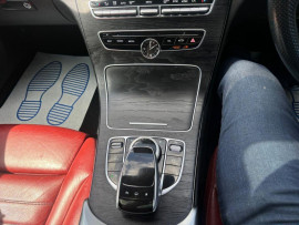 
                                                                                        Voiture
                                                                                         Mercedes-Benz C-Class 2.1 C220d AMG Line (Premium Plus) Saloon 4dr Diesel 7G-Tronic+ Euro 6 (s/s) (170 ps) MOT 9/26 FSH ULEZ AUTO LEATHER