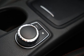 
                                                                                        Voiture
                                                                                         Mercedes-Benz CLA 2.0 CLA250 AMG Sport Coupe 7G-DCT 4MATIC Euro 6 (s/s) 4dr