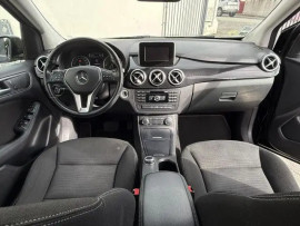 
                                                                                        Voiture
                                                                                         MERCEDES CLASSE B DESIGN