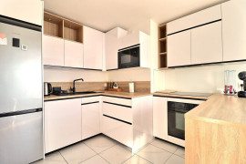 
                                                                                        Vente
                                                                                         Métro 4 - Duplex 73m² - Terrasse