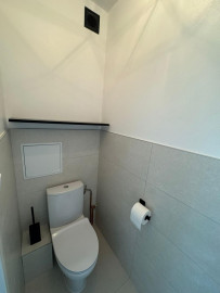 
                                                                                        Location
                                                                                         Meublé 31 m²,Nancy centre,Refait à neuf,parking