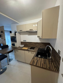 
                                                                                        Location
                                                                                         Meublé 31 m²,Nancy centre,Refait à neuf,parking