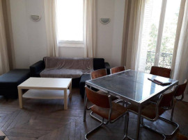 
                                                                                        Location
                                                                                         Meublé 4 pièces avenue bosquet Paris 7ème