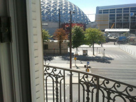 
                                                                                        Location
                                                                                         Meublé 4 pièces métro Porte de Versailles 15ème