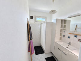 
                                                                                        Vente
                                                                                         MEYZIEU – MAISON INDIVIDUELLE AVEC JARDIN DE 80 M² HABITABLES ET 80 M² SUPPLÉMENTAIRES À AMÉNAGER