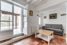 Location
Montmartre - Tertre 1 BD (loyer tout inclus)