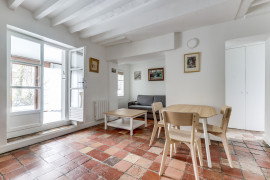 Location
Montmartre - Tertre 1 BD (loyer tout inclus)