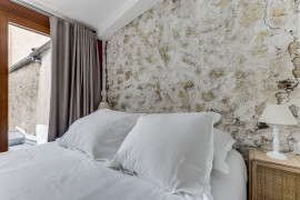 Location
Montmartre - Tertre 1 BD (loyer tout inclus)