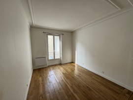 
                                                                                        Location
                                                                                         MONTROUGE - RUE EDGAR QUINET | Superbe T3
