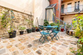
                                                                                        Vente
                                                                                         Montrouge, secteur Mairie / Beffroi 5P 111M²