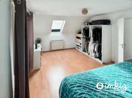 
                                                                                        Vente
                                                                                         Montry - Maison 5 pièces avec jardin