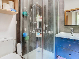 
                                                                                        Vente
                                                                                         MOON-SUR-ELLE Maison en pierre avec 2.4ha