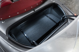 
                                                                                        Voiture
                                                                                         Morgan Aero 8 Series 5 V8 4.8 367 - 1 of 160