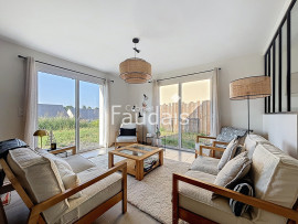 
                                                                                        Vente
                                                                                          MOYON - Maison récente - autonomie plain pied - proche comm